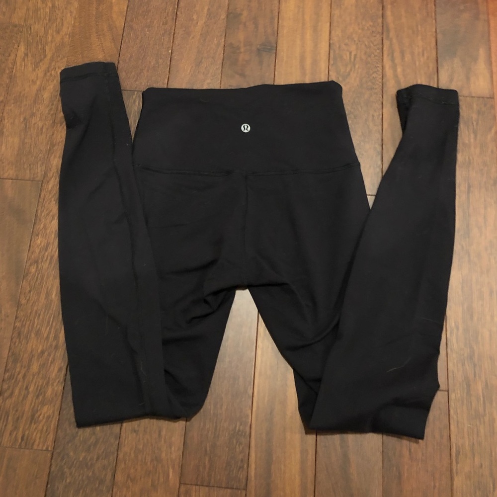 Lululemon Wunder Under leggings